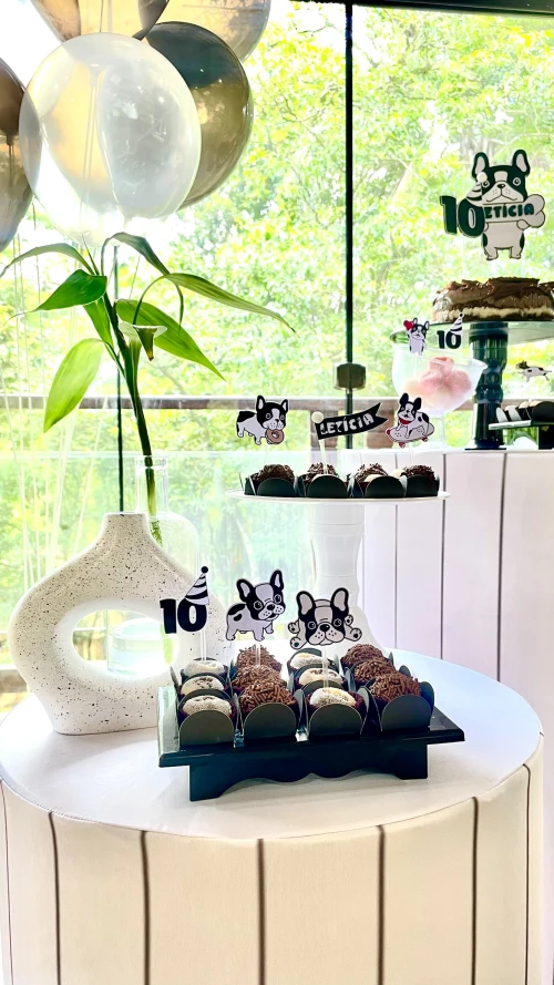 Decoração de festa Cachorrinhos — Festaria