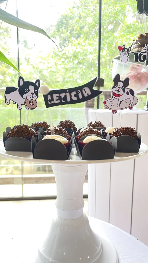 Decoração de festa Cachorrinhos — Festaria