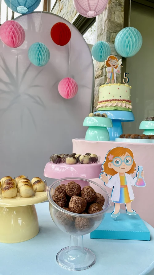 Decoração de festa Cientista — Festaria