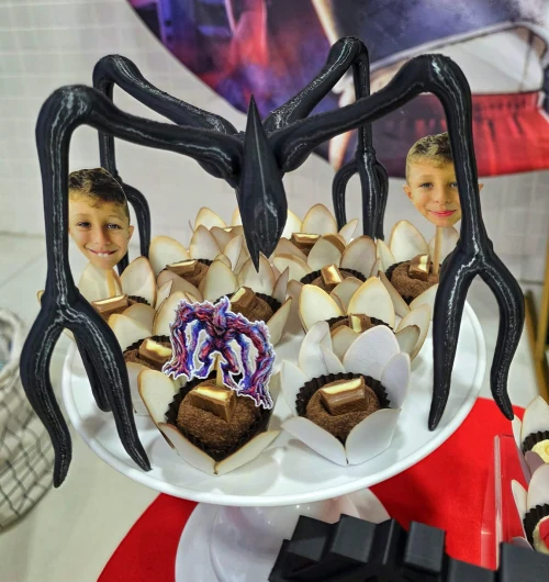 Decoração de festa Stranger Thing — Festaria
