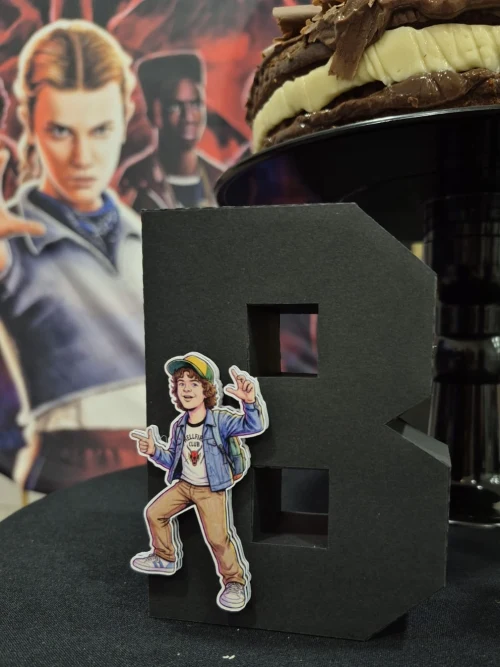 Decoração de festa Stranger Thing — Festaria