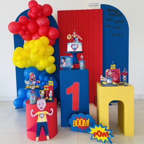 Decoração de festa Super Heróis personalizados — Festaria