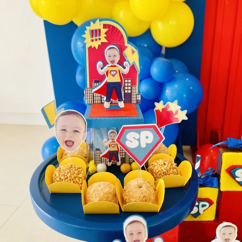Decoração de festa Super Heróis personalizados — Festaria
